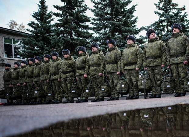 Цимлянский: осенью на срочную службу призвано 135 тыс. человек