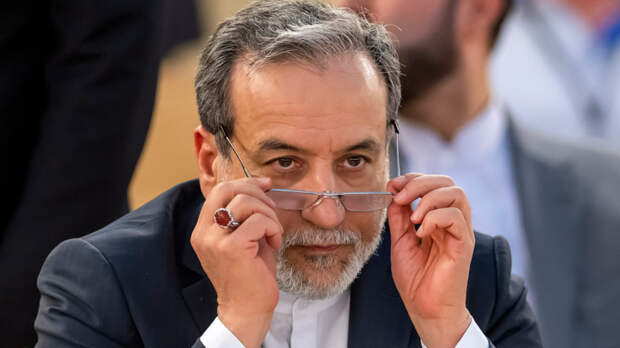 МИД Ирана придает "огромное значение" консультациям с Россией