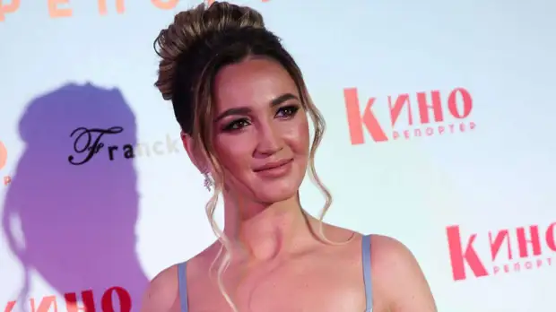 Певица Ольга Бузова обвинила Макса Барских в попытке пропиариться на ее имени