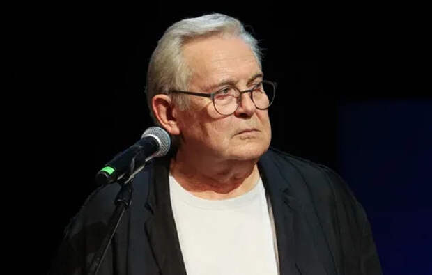 Юрий Стоянов: как три брака привели звезду «Городка» к позднему счастью и роли «подкаблучника»