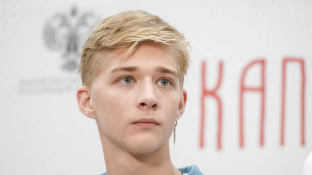 «Сложно смотреть»: Олег Савостюк об оценке себя на экране