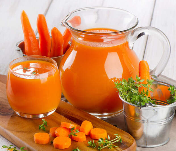 Морковный сок и пюре необыкновенно полезны и вкусны