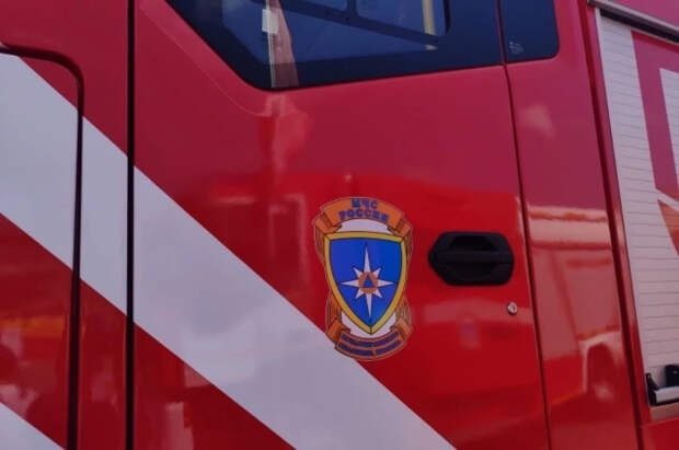 Дрозденко: в порту Приморска из-за атаки БПЛА загорелась ёмкость с топливом