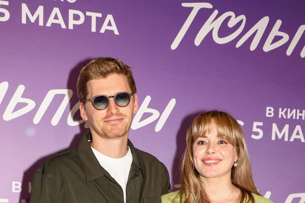 Актриса Зоя Бербер появилась на публике с мужем