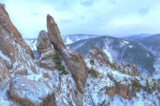 В нацпарке «Красноярские Столбы» ищут пропавшего два дня назад мужчину