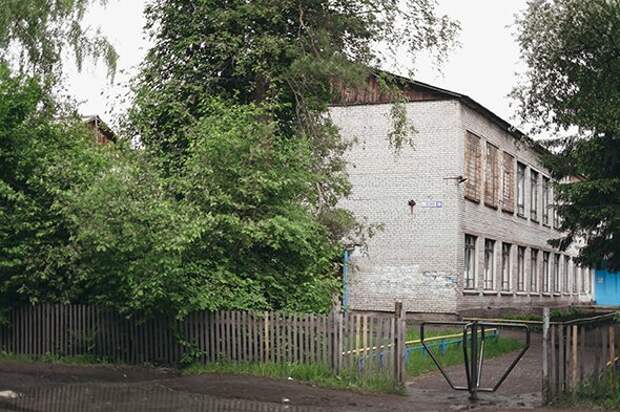 Средняя школа села Лесное Бийского района Алтайского края