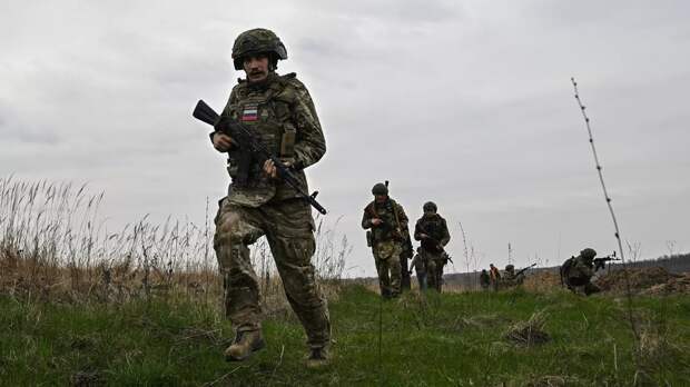 Жители Украины по всей линии фронта помогают русским