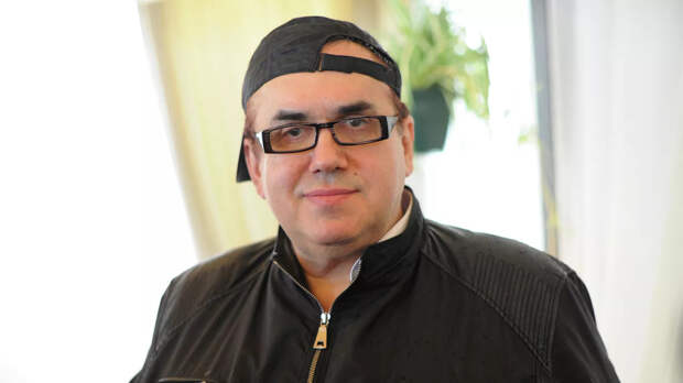 Садальский объяснил уход Богомолова из МХАТ