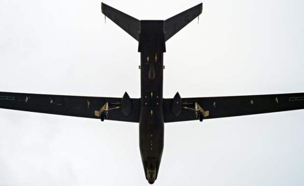 На фото: беспилотник RQ-4 Global Hawk