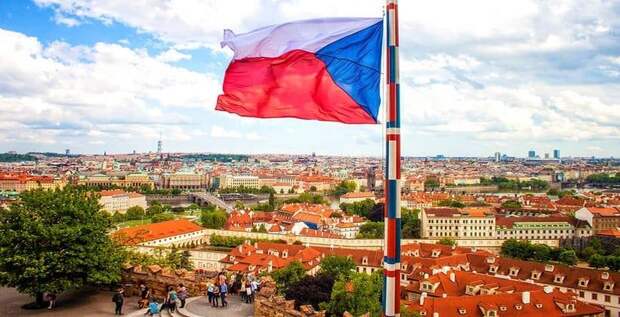 Очередная провокация: официальные лица РФ о высылке российских дипломатов Очередная провокация: официальные лица РФ о высылке российских дипломатов