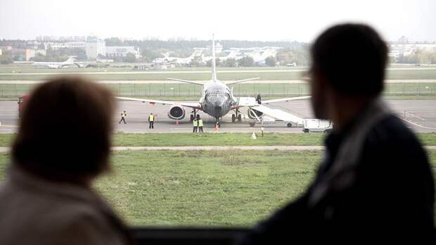 В Домодедово, Жуковском и аэропорту Иваново сняли временные ограничения на полеты