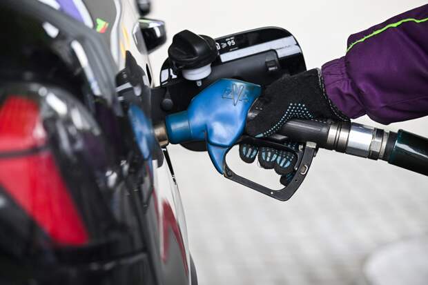 Жители российского региона остались без бензина