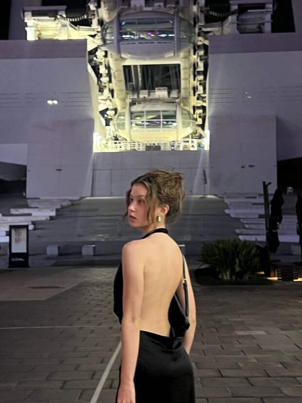 Анна Пересильд стала объектом критики за откровенный образ: “Похожа на девушек с Патриков”