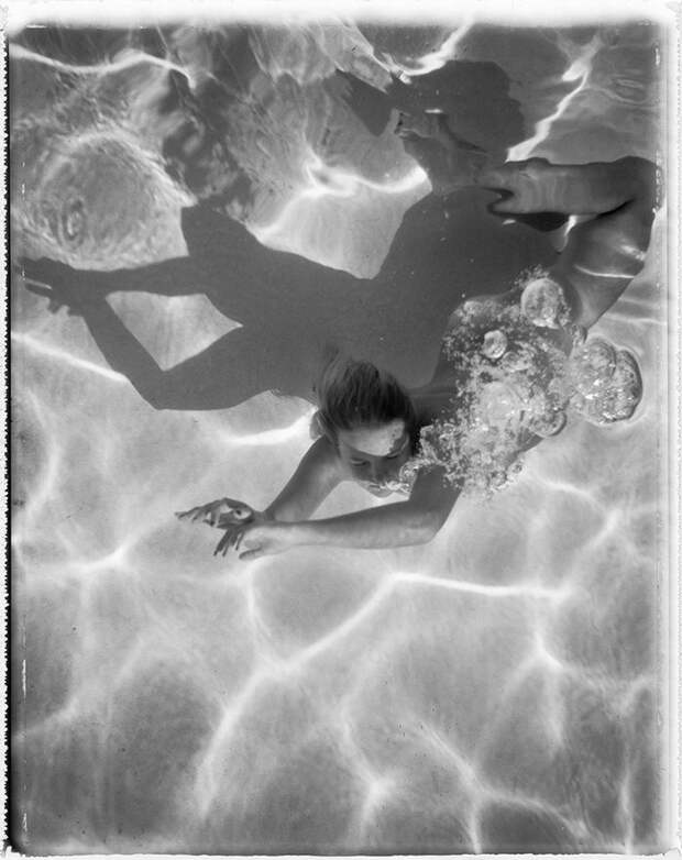 Обнаженные люди под водой: фотографии Deanna Templeton