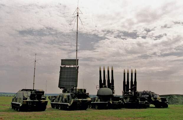 Комплекс 9К37 "Бук".