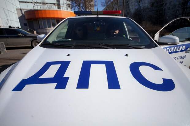 В результате ДТП в Некрасовке легковушка разбила бампер
