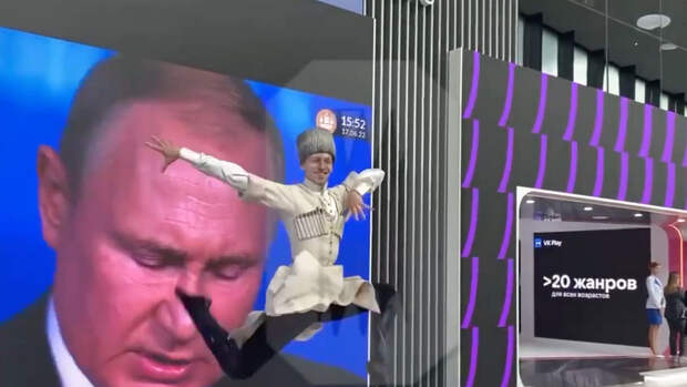 Дагестанский танцор рассказал, почему исполнил лезгинку на фоне Путина на ПМЭФ