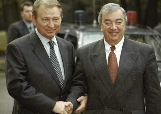 20 век : Чем запомнился 1998 год в истории России?