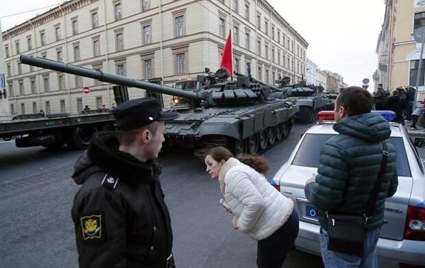 Фоторепортаж: как проходили репетиции Парада Победы? Фоторепортаж: как проходили репетиции Парада Победы? армия, военный парад, день победы, марш, праздник, россия, фото, фоторепортаж