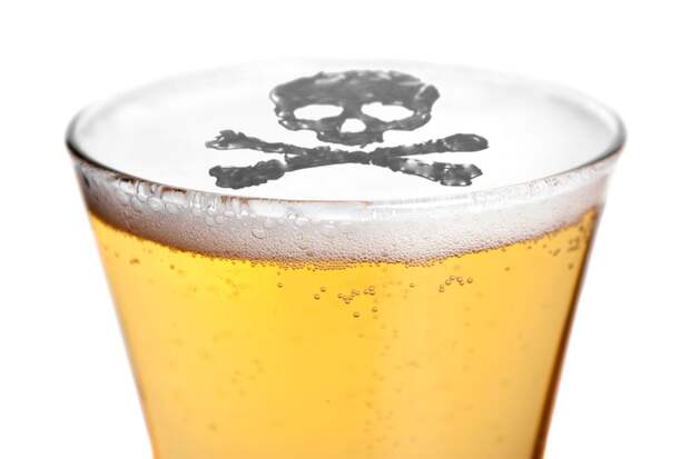 Диетолог Комиссарова: частое употребление пива может привести к прибавке веса и болезням печени