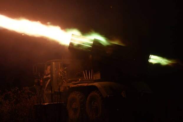 Появилось видео, как «Торнадо-С» разнес фуру с дронами ВСУ