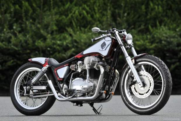 Kawasaki-W650-Bobber-by-Kid-Custom-Factory- Боббер ‘Дикая Ягода’ от Kid Custom Factory