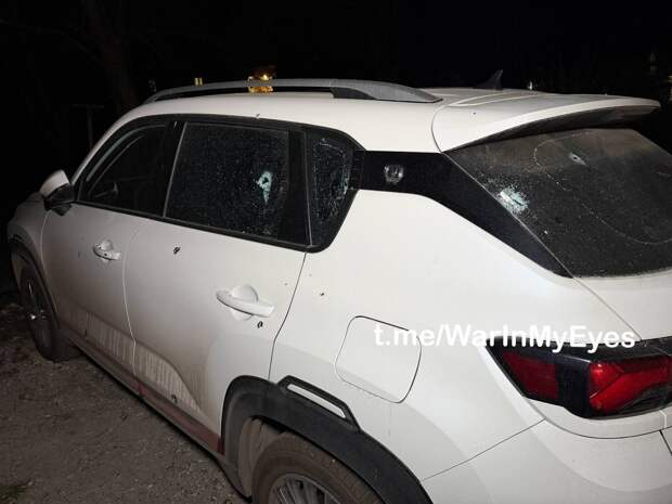 Последствия прилета ударного БПЛА в Буденовском районе Донецка сегодня