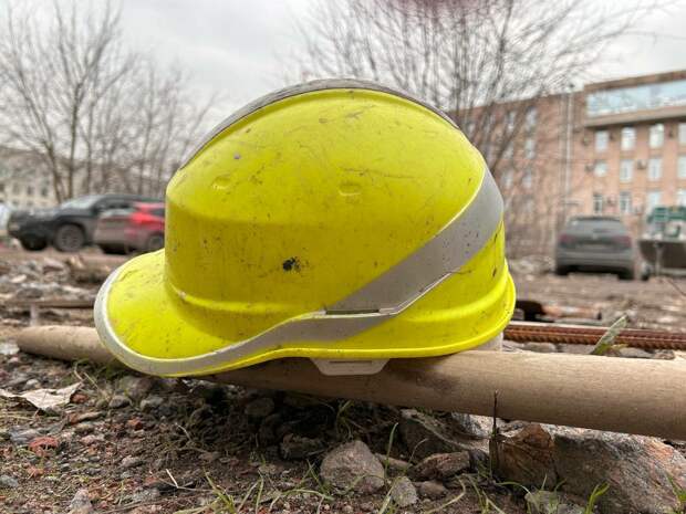 Во дворике на Васильевском острове снесут "недострой" за 8 млн