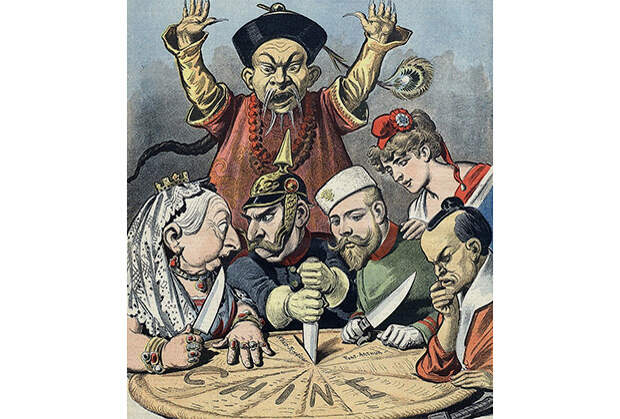 Раздел Китая европейскими державами и Японией. Карикатура 1890-х годов. В нижнем ряду (слева направо): британская королева Виктория, германский кайзер Вильгельм II, российский император Николай II, справа от его плеча символ Франции Марианна, крайний справа японский император Муцухито (Мэйдзи)