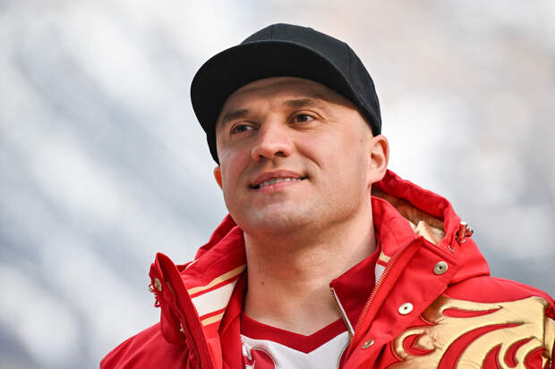 Снoуборидист Фадеев стал 12-м в банкед-слаломе на Паралимпиаде