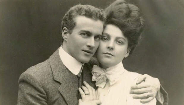 Лог вместе с будущей женой Миртл во время помолвки, 1906 год Лог вместе с будущей женой Миртл во время помолвки, 1906 год