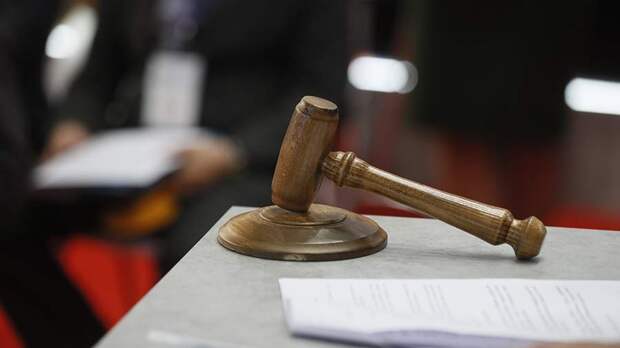 Euronews заявил о возможной подаче в суд на Совет ЕС по делу о клевете на Усманова