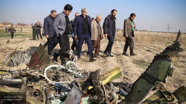 Иран опасается уничтожения деталей при передаче черных ящиков "Боинга" третьим странам