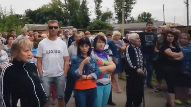 "Цыгане лютуют и делают что хотят": После возвращения "соседей" в Чемодановке поселился страх