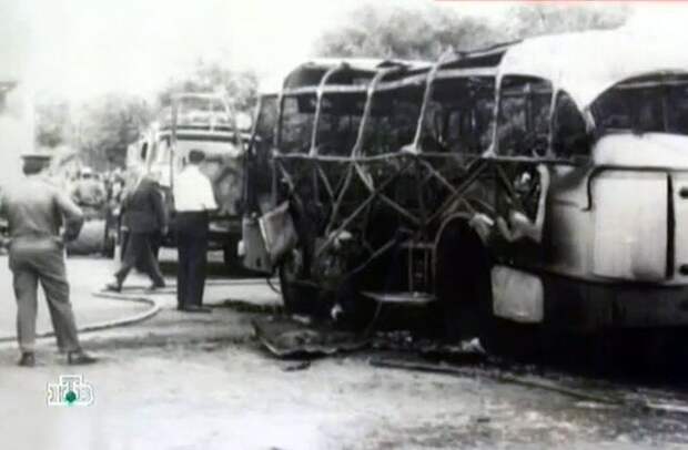 Взорванный автобус. Краснодар, 1971 год. Кадр: НТВ