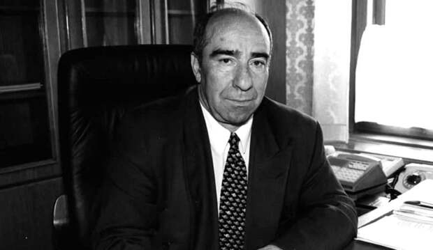 Глава Крыма выразил соболезнования в связи с кончиной бывшего председателя Верховного Совета Крыма Бориса Дейча