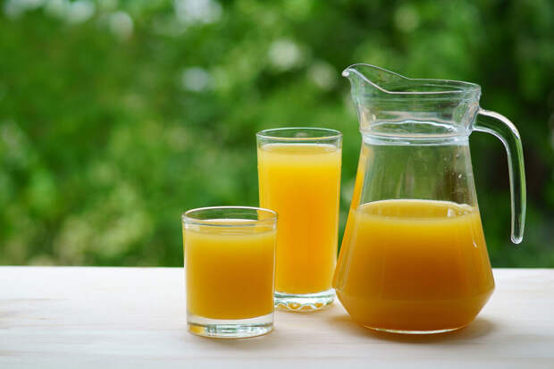 Производители апельсинового сока столкнулись с кризисом из-за проблем с урожаем