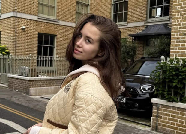 Киба вновь пофлиртовала с сыном Дубцовой, несмотря на роман с бизнесменом