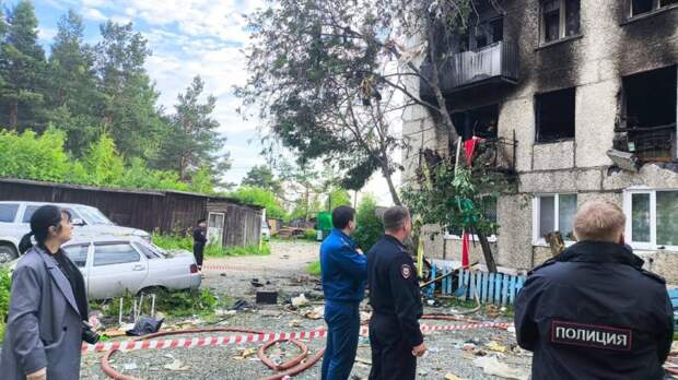 Два человека погибли при взрыве в пятиэтажке в свердловском Ивделе