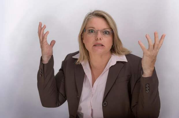 «Сама зятю претензии и высказывай, зачем ты мне-то говоришь?» – сказала Александре дочь