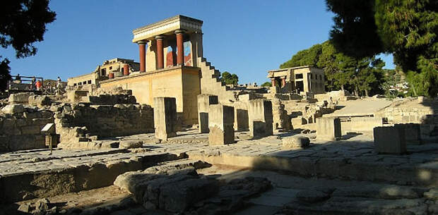 http://ant3145crete.wikispaces.com/file/view/Knossos_1.jpg/68392549/Knossos_1.jpg