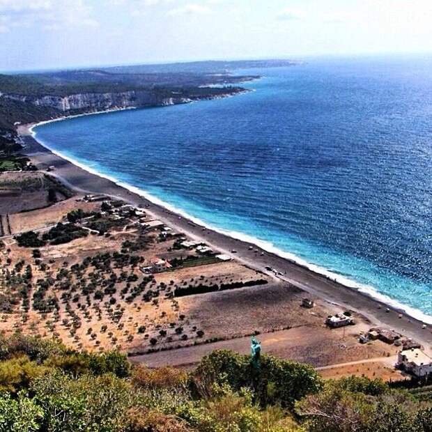 Побережье Сирии. Круто же!