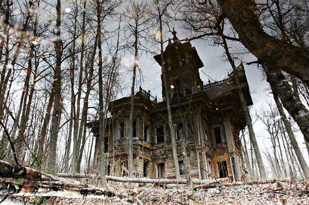 Заброшенный дом в Чухломе Костромской области. | Фото: 44srub.ru.