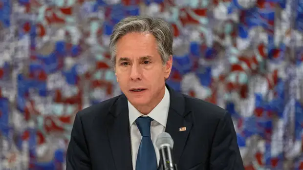 Блинкен потребовал освободить местных сотрудников посольства США в Йемене