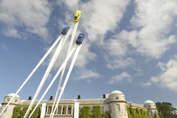 Удивительная статуя Goodwood 2013 отмечает празднование Porsche 911 [Фотогалерея]