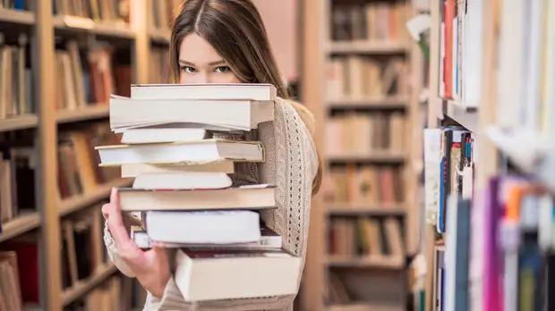 Минцифры будет курировать литературный процесс в России