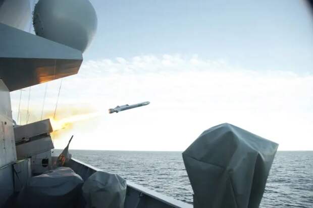 Корабли ВМС Австралии оснастили противокорабельными ракетами Naval Strike