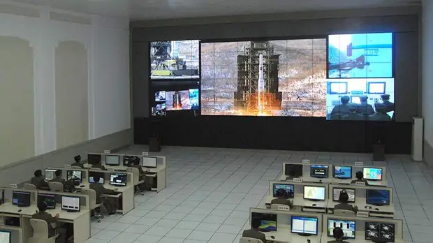 Южная Корея проведет экстренное заседание из-за запуска снарядов КНДР