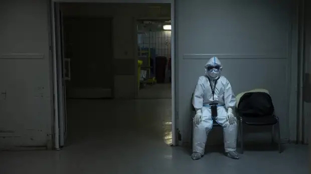 Попова отметила снижение темпов заболеваемости коронавирусом в России