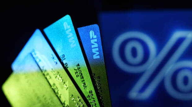 Юрист Мирзоев: ФНС может взыскать штраф при переводе денег себе на карту